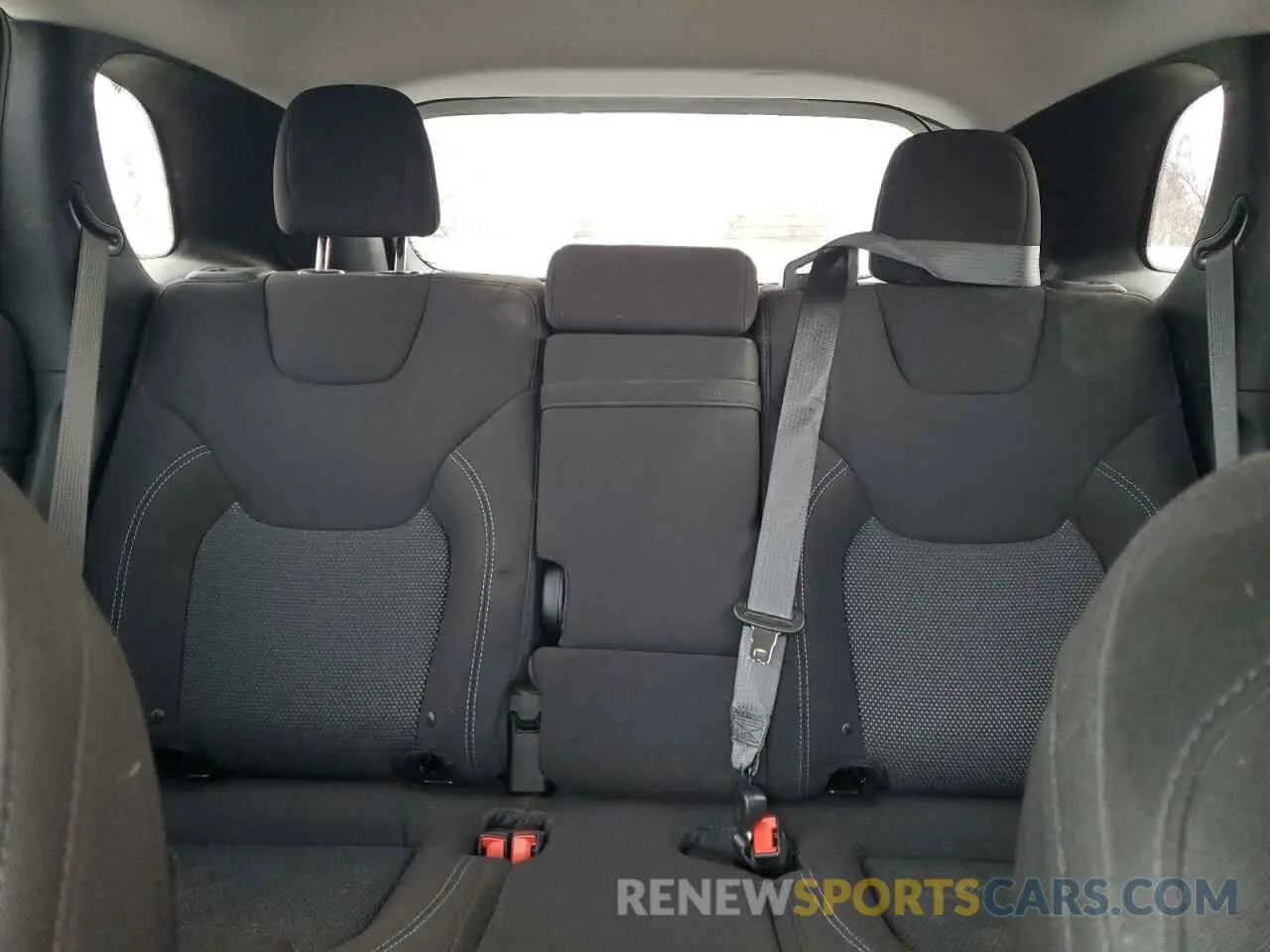 10 fotografías del automóvil dañado 1C4PJLCB0KD348516 JEEP GRAND CHER 2019