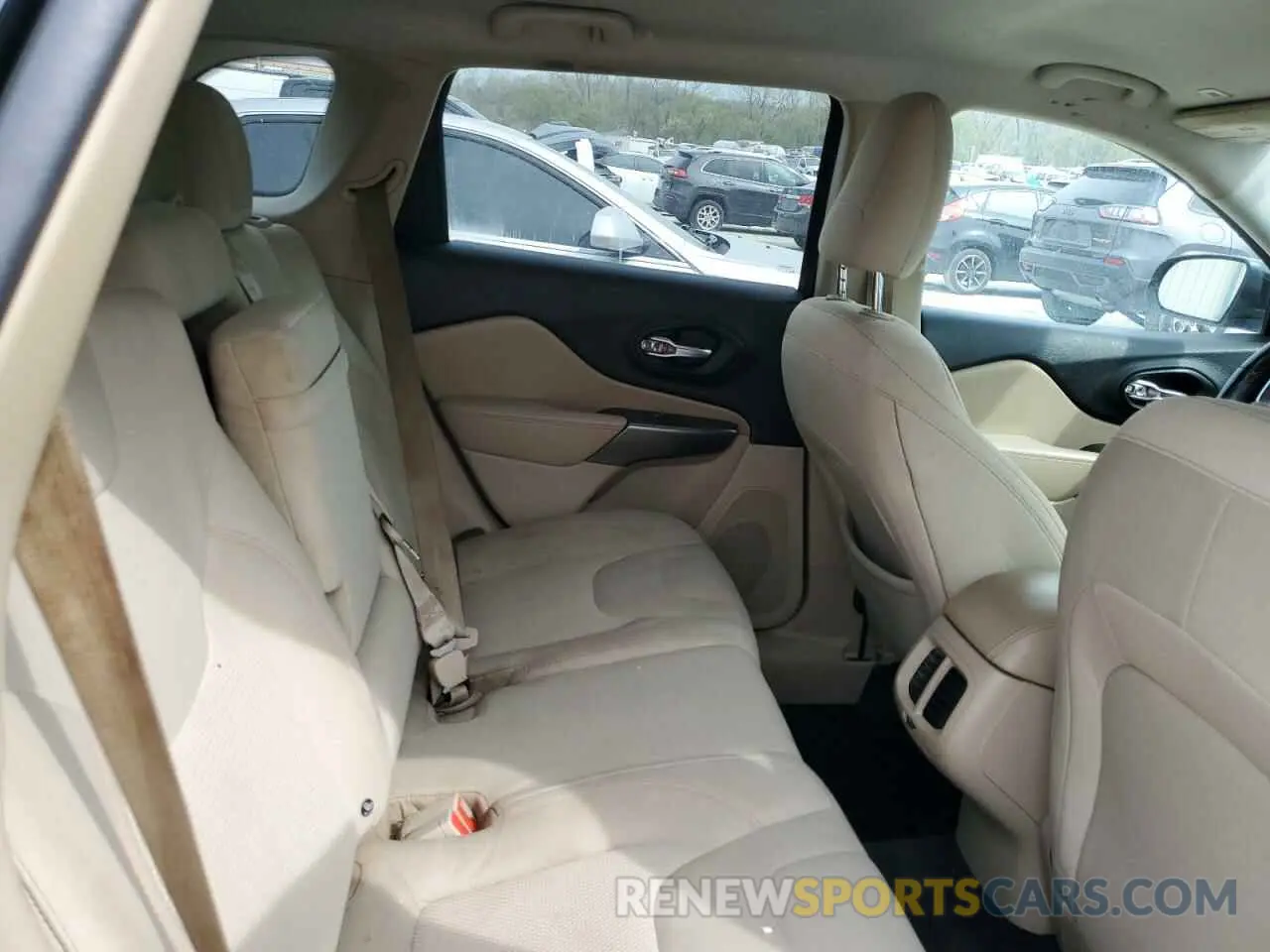 11 fotografías del automóvil dañado 1C4PJLCB2KD144963 JEEP GRAND CHER 2019