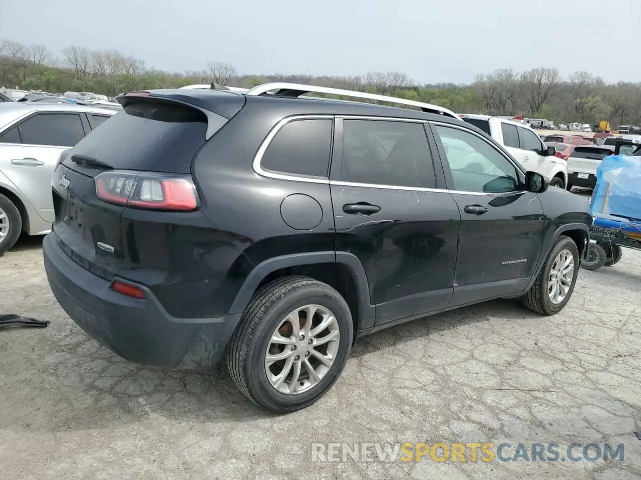 3 fotografías del automóvil dañado 1C4PJLCB2KD144963 JEEP GRAND CHER 2019