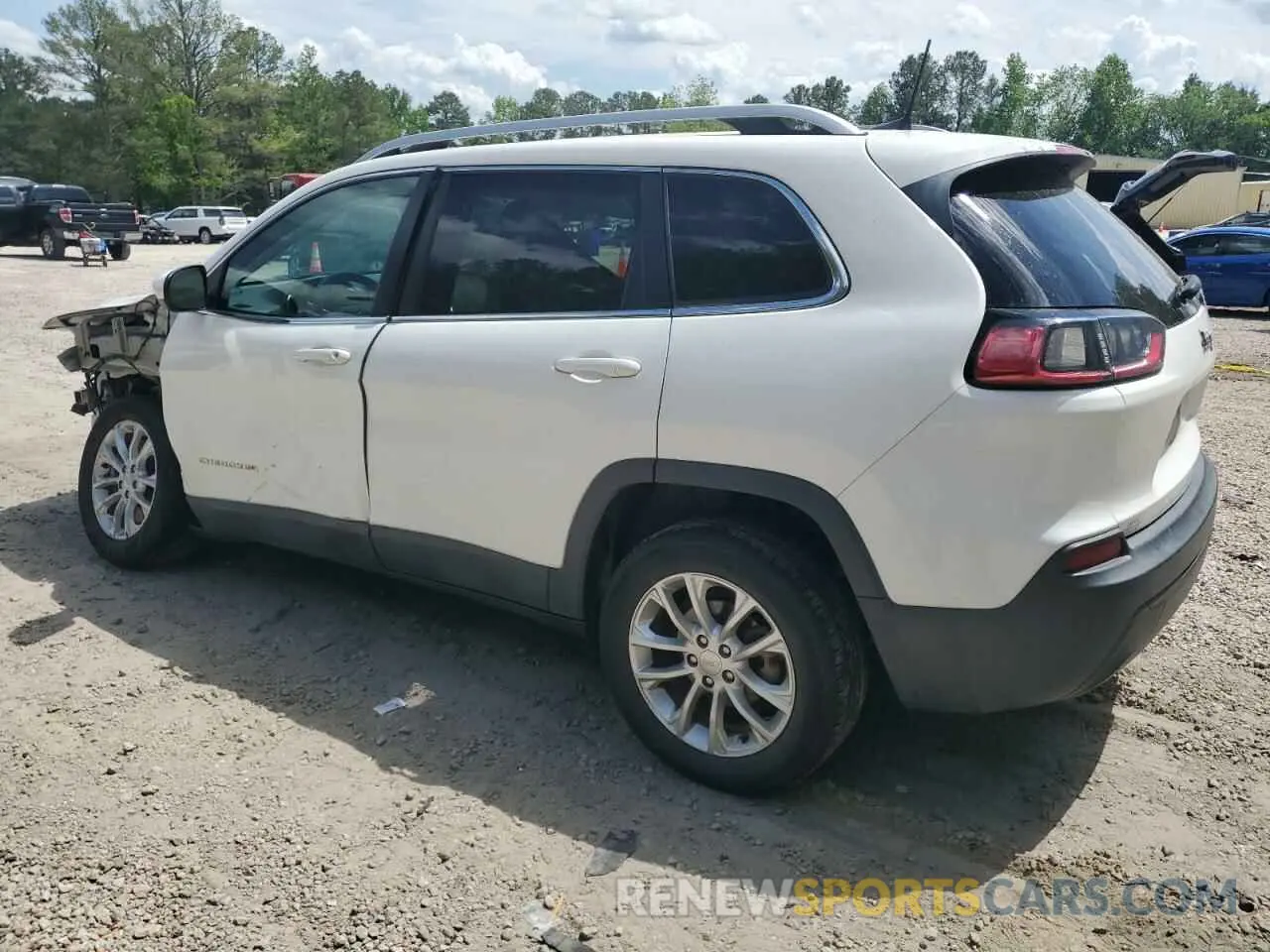 2 fotografías del automóvil dañado 1C4PJLCB2KD221315 JEEP GRAND CHER 2019