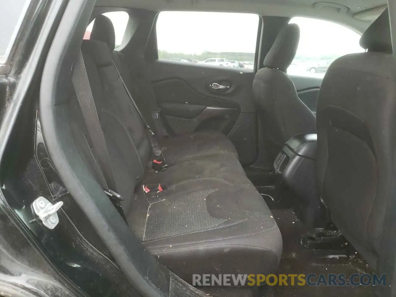 11 fotografías del automóvil dañado 1C4PJLCB2KD265461 JEEP GRAND CHER 2019