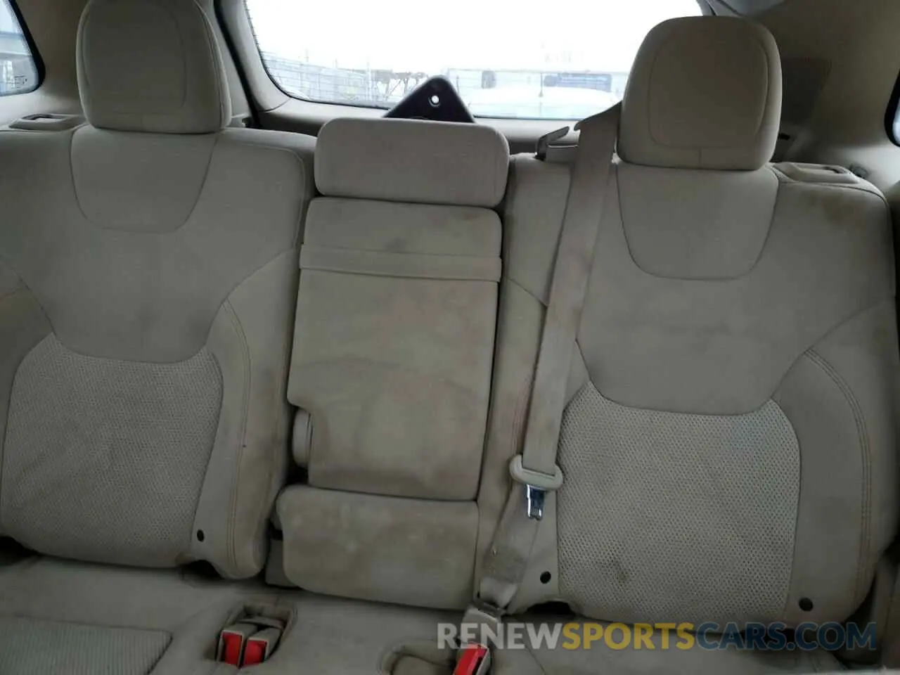 10 fotografías del automóvil dañado 1C4PJLCB2KD296886 JEEP GRAND CHER 2019