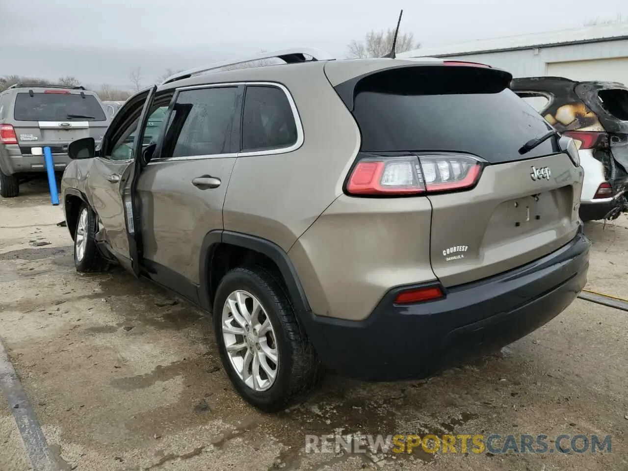 2 fotografías del automóvil dañado 1C4PJLCB2KD296886 JEEP GRAND CHER 2019