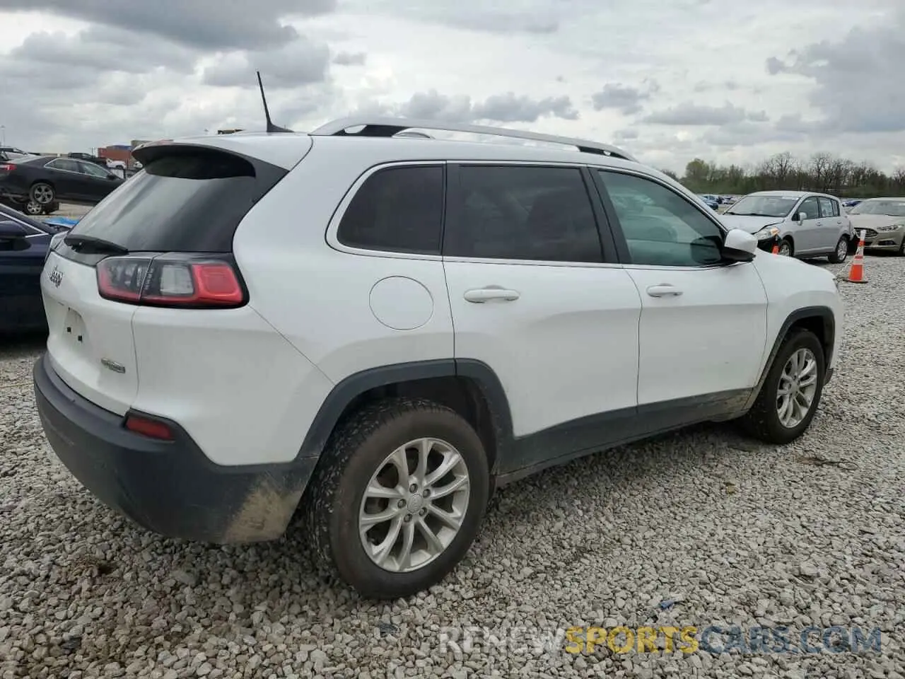 3 fotografías del automóvil dañado 1C4PJLCB2KD486199 JEEP GRAND CHER 2019