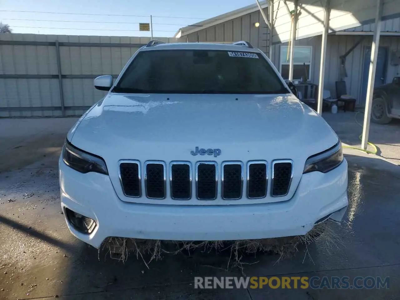 5 fotografías del automóvil dañado 1C4PJLCB3KD265923 JEEP GRAND CHER 2019
