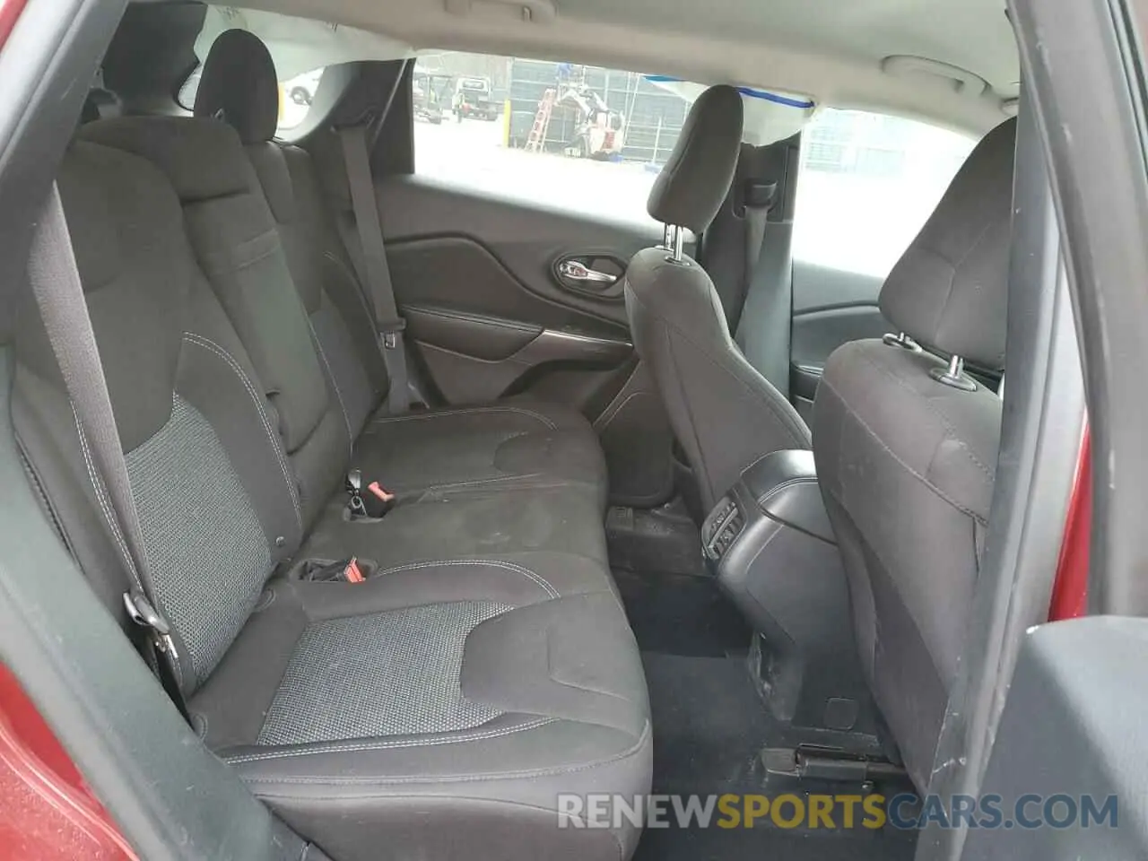 11 fotografías del automóvil dañado 1C4PJLCB3KD266067 JEEP GRAND CHER 2019