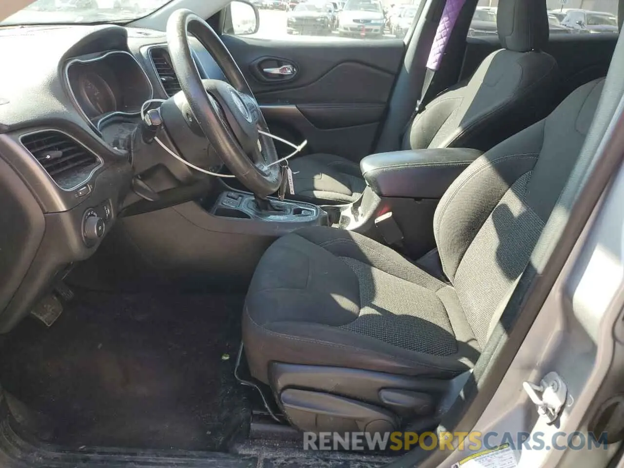 7 fotografías del automóvil dañado 1C4PJLCB5KD263574 JEEP GRAND CHER 2019
