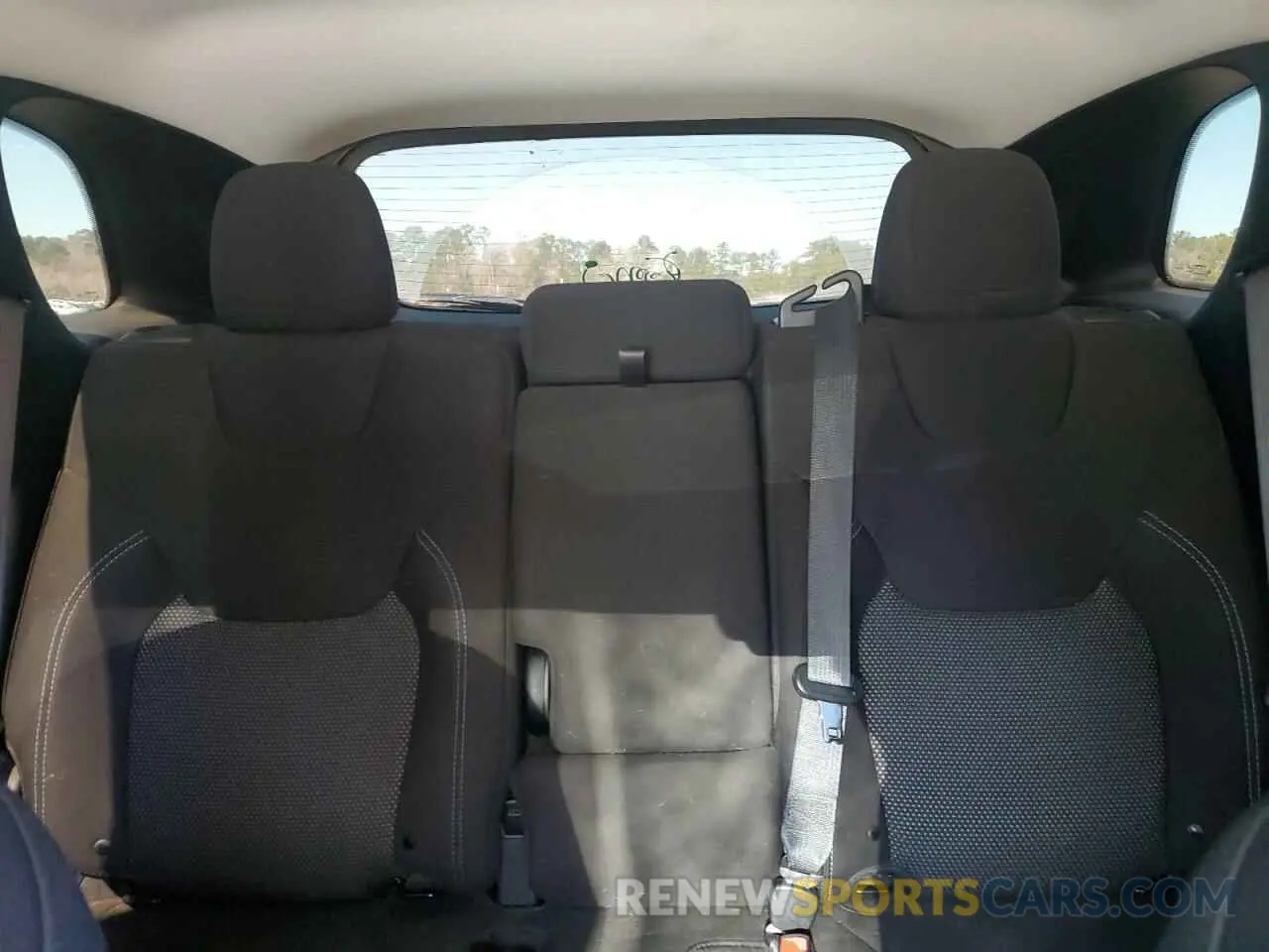 10 fotografías del automóvil dañado 1C4PJLCB5KD455724 JEEP GRAND CHER 2019