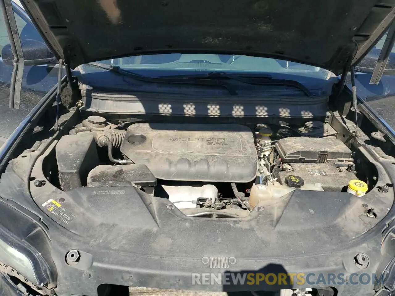 14 fotografías del automóvil dañado 1C4PJLCB5KD455724 JEEP GRAND CHER 2019