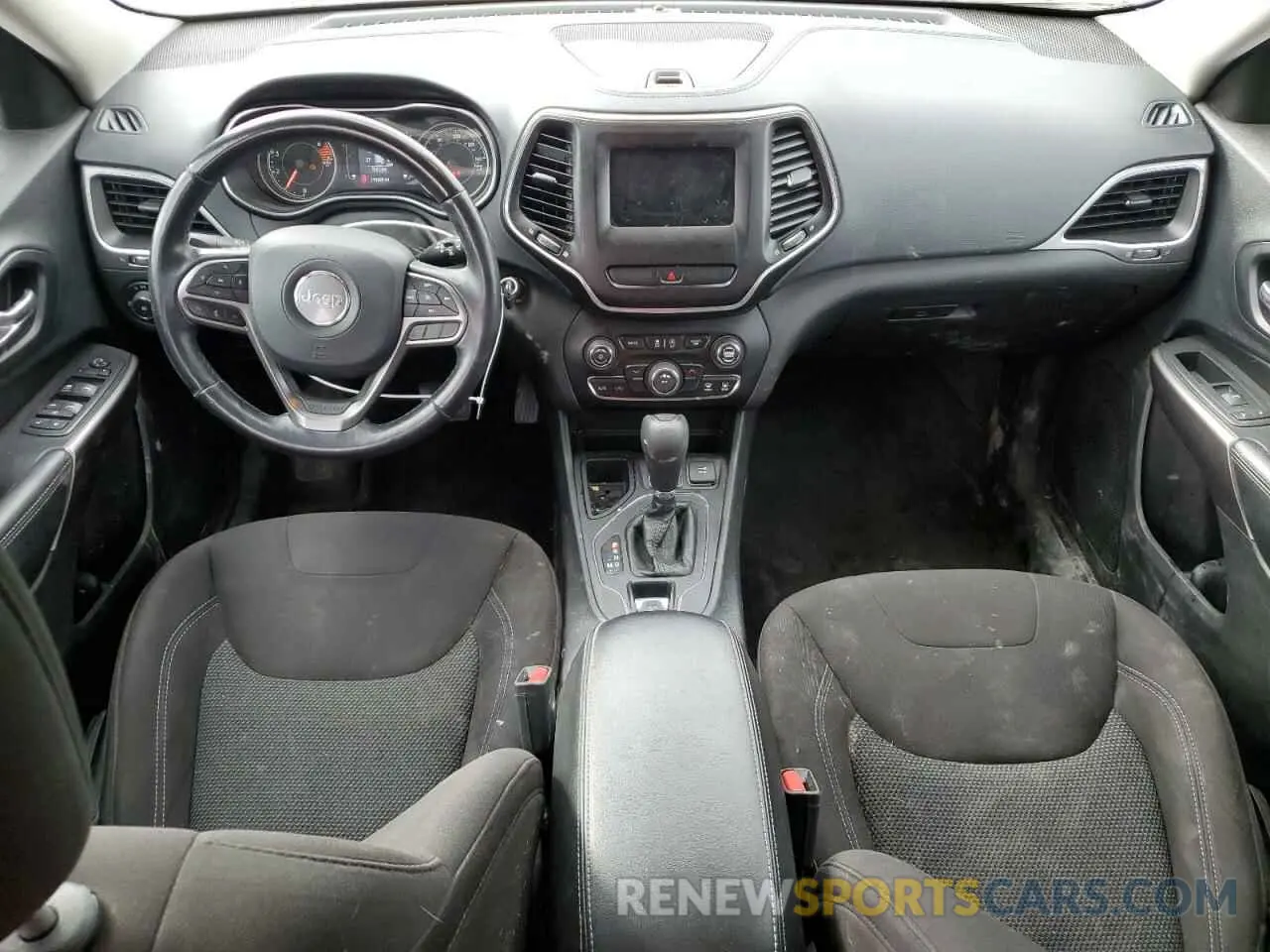 8 fotografías del automóvil dañado 1C4PJLCB6KD264670 JEEP GRAND CHER 2019