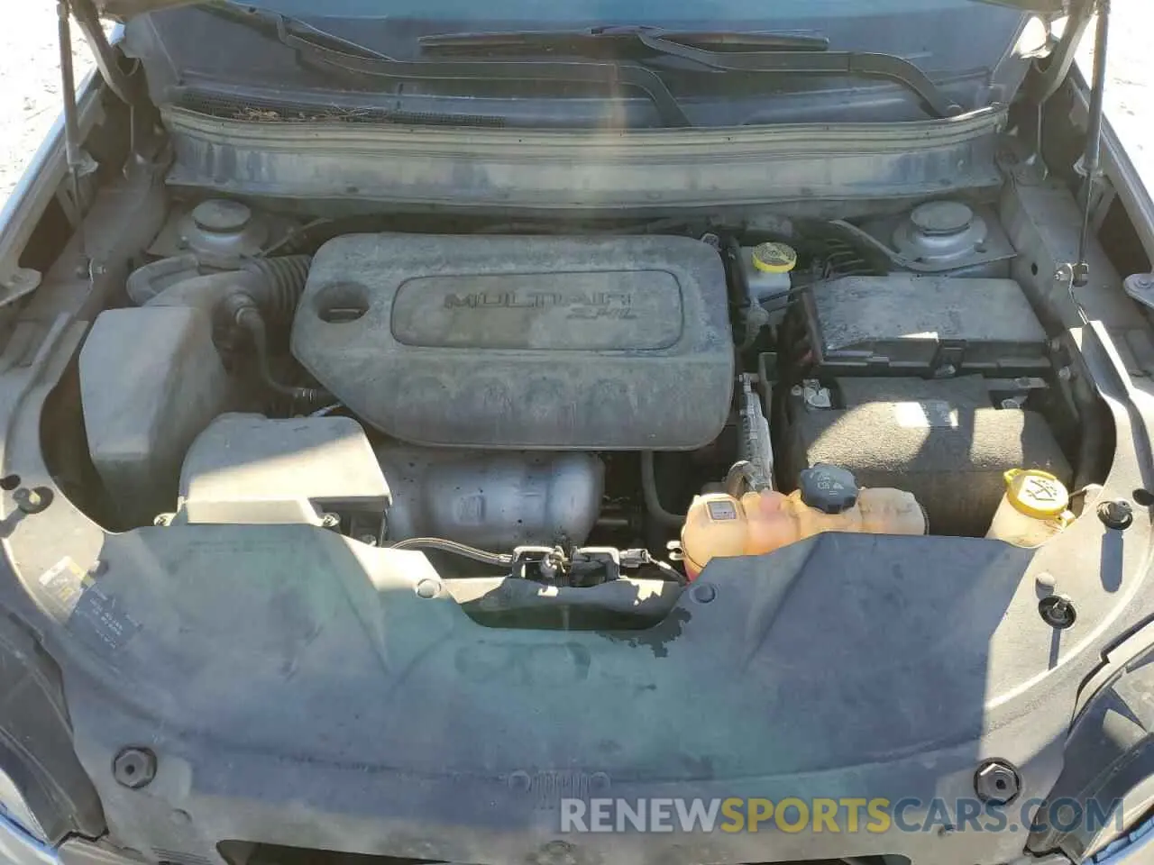 12 fotografías del automóvil dañado 1C4PJLCB6KD296812 JEEP GRAND CHER 2019