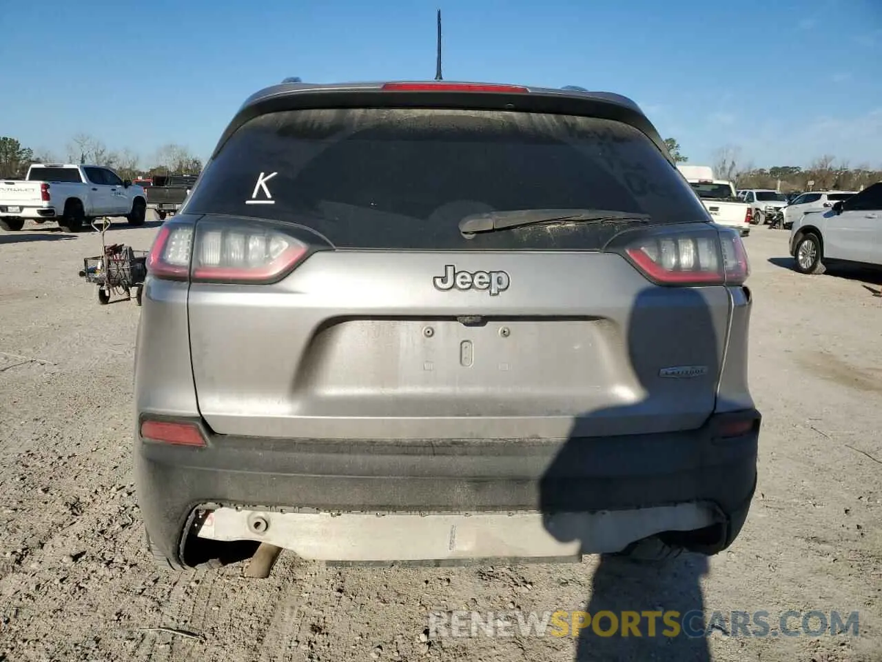 6 fotografías del automóvil dañado 1C4PJLCB6KD296812 JEEP GRAND CHER 2019