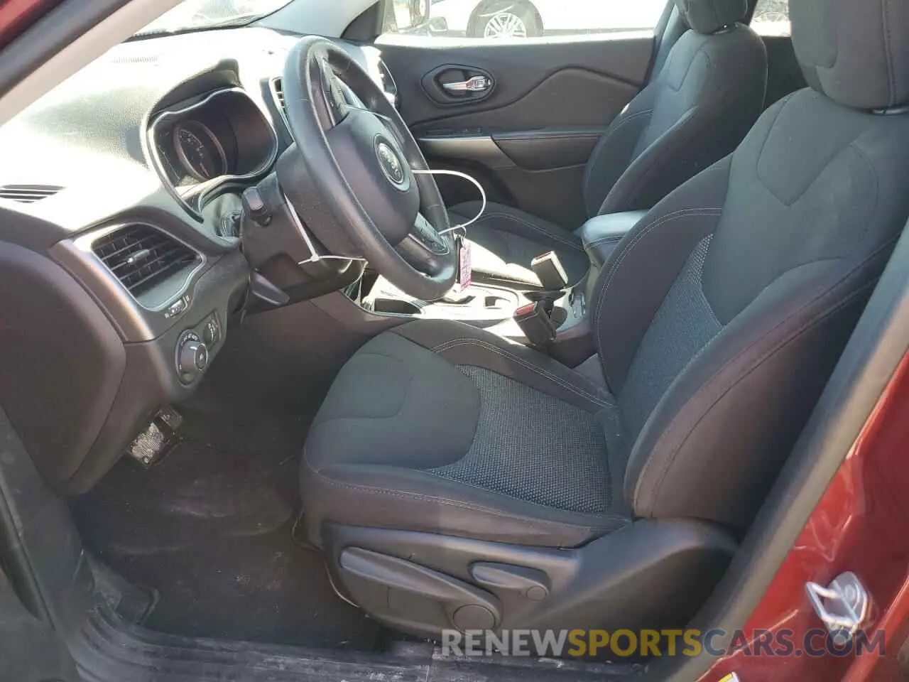 7 fotografías del automóvil dañado 1C4PJLCB6KD326276 JEEP GRAND CHER 2019