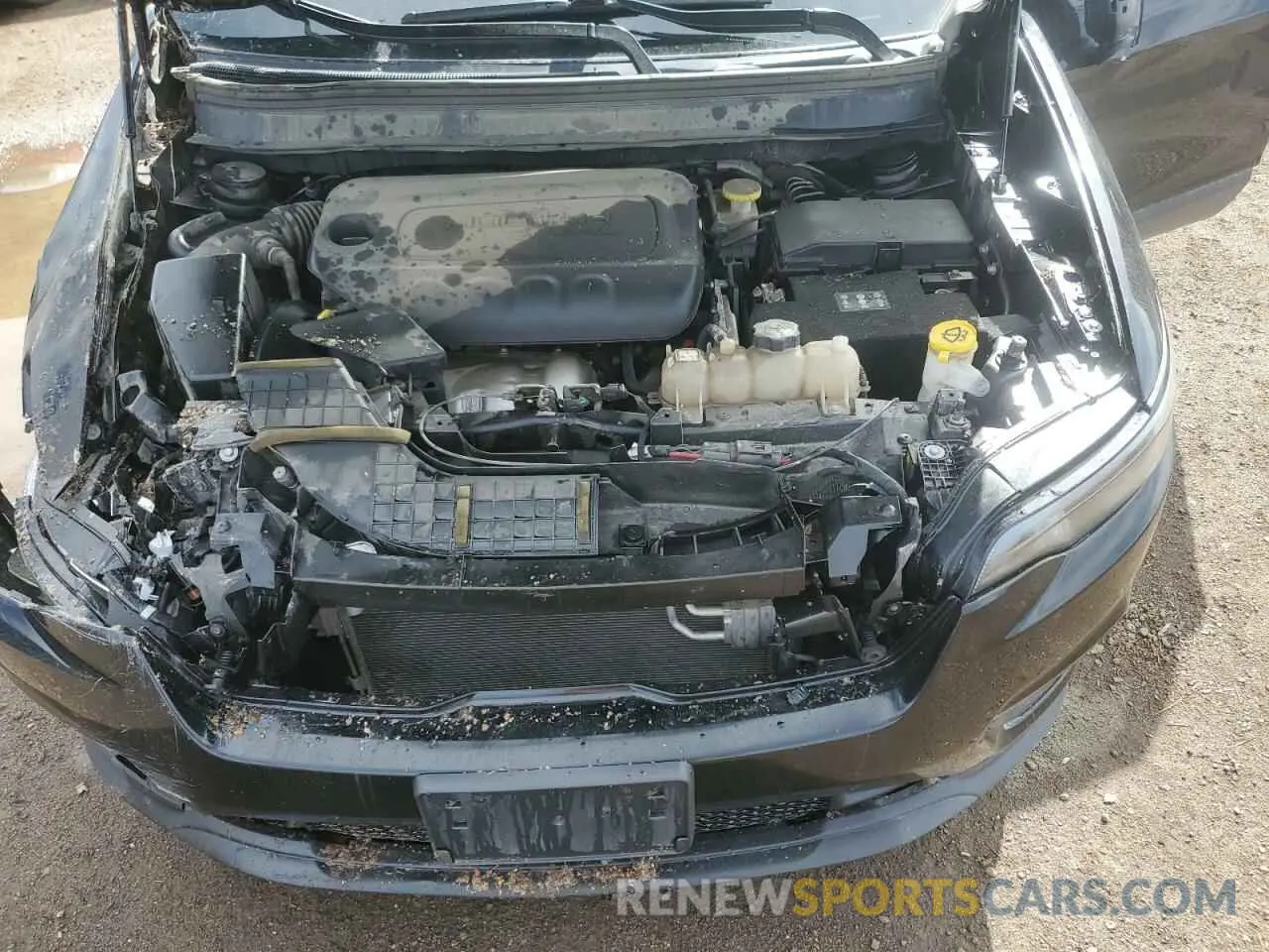 12 fotografías del automóvil dañado 1C4PJLCB6KD370553 JEEP GRAND CHER 2019