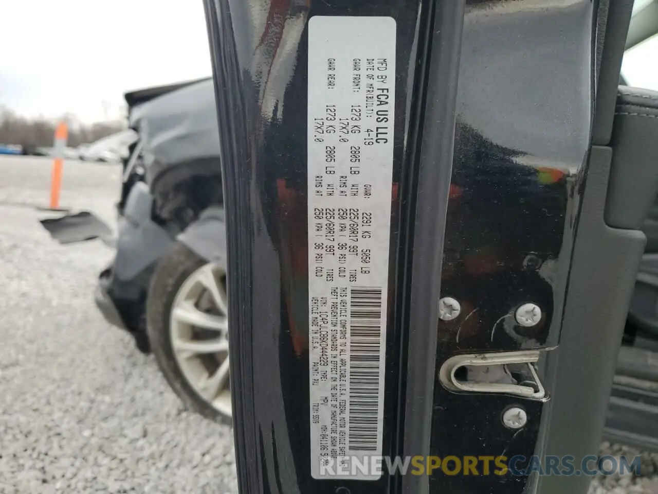 13 fotografías del automóvil dañado 1C4PJLCB6KD444229 JEEP GRAND CHER 2019