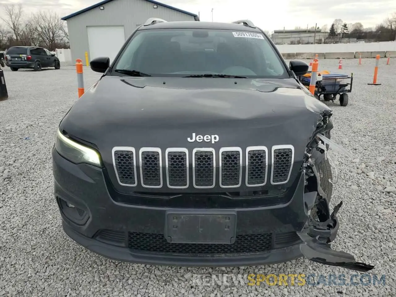 5 fotografías del automóvil dañado 1C4PJLCB6KD444229 JEEP GRAND CHER 2019
