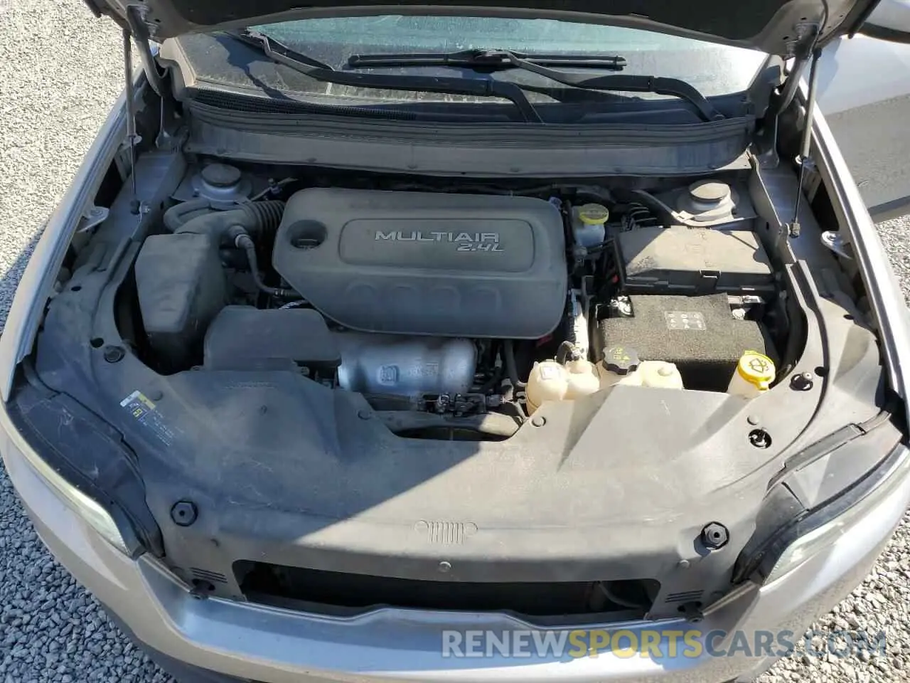 12 fotografías del automóvil dañado 1C4PJLCB7KD222086 JEEP GRAND CHER 2019
