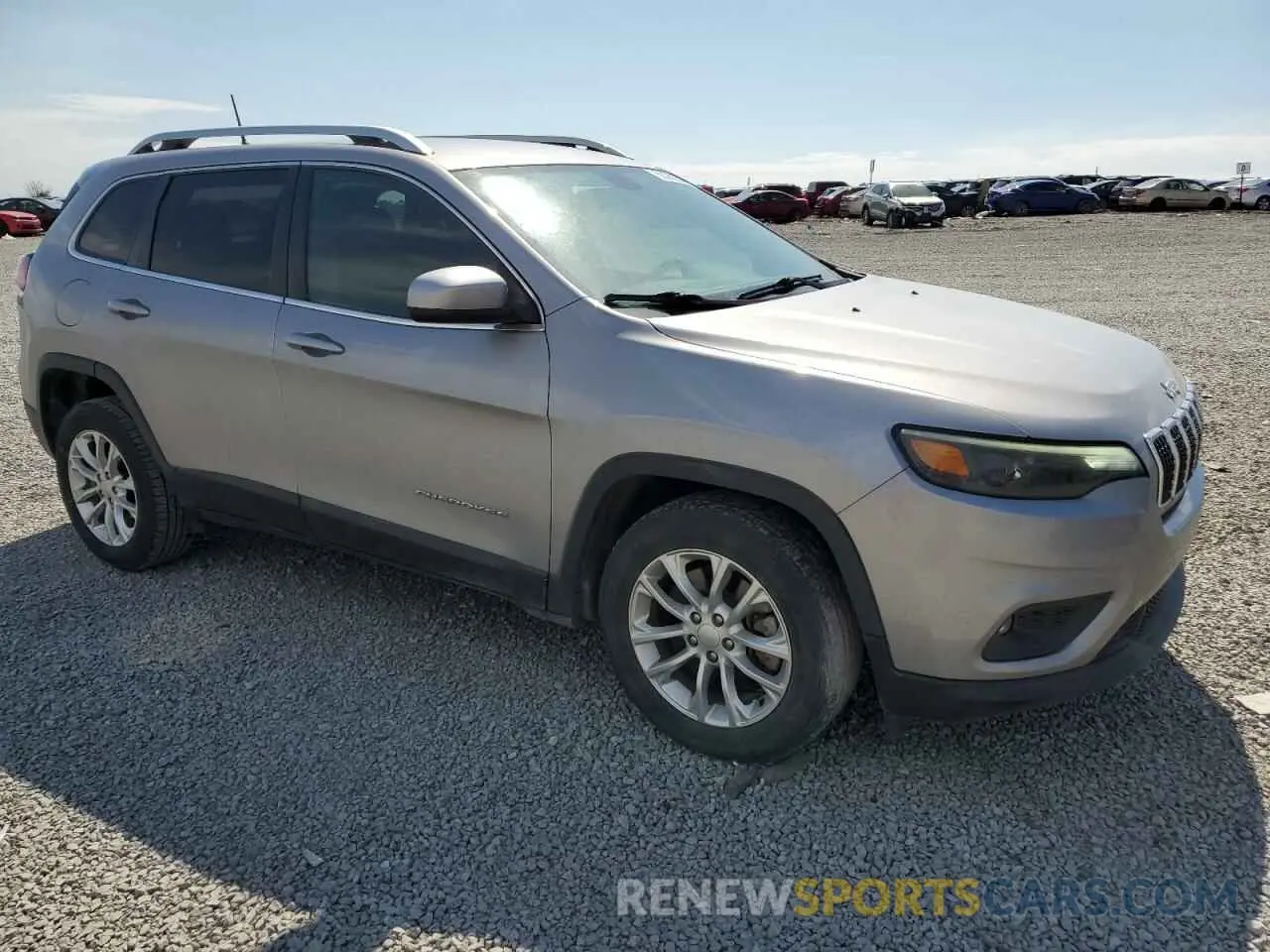 4 fotografías del automóvil dañado 1C4PJLCB7KD222086 JEEP GRAND CHER 2019