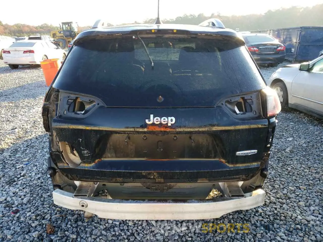 6 fotografías del automóvil dañado 1C4PJLCB7KD247666 JEEP GRAND CHER 2019
