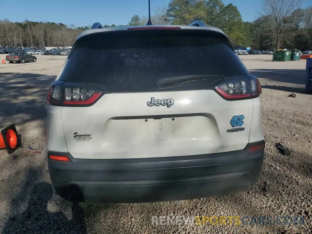 6 fotografías del automóvil dañado 1C4PJLCB7KD370156 JEEP GRAND CHER 2019