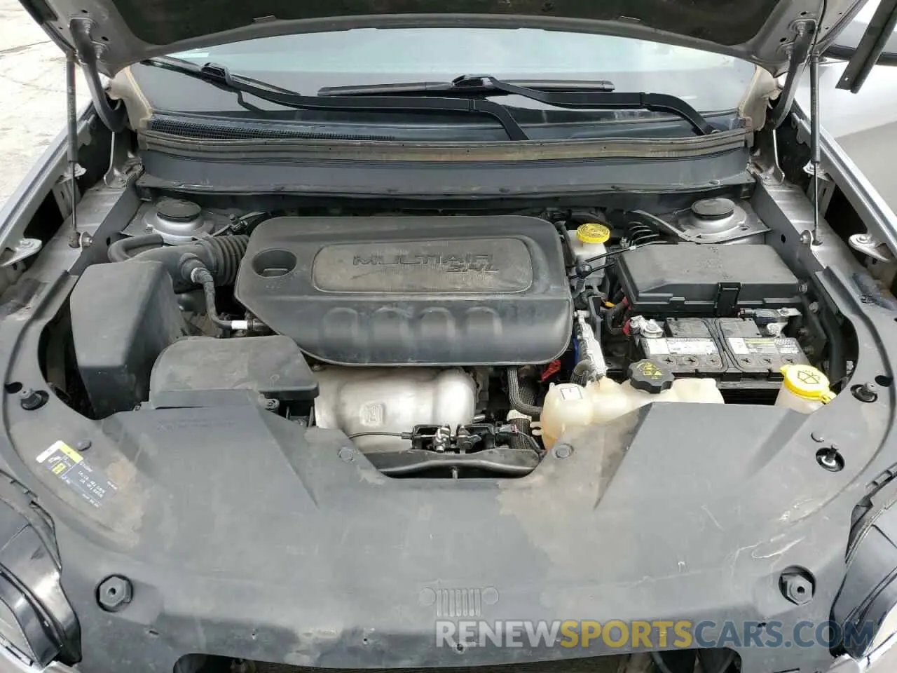 12 fotografías del automóvil dañado 1C4PJLCB8KD370134 JEEP GRAND CHER 2019