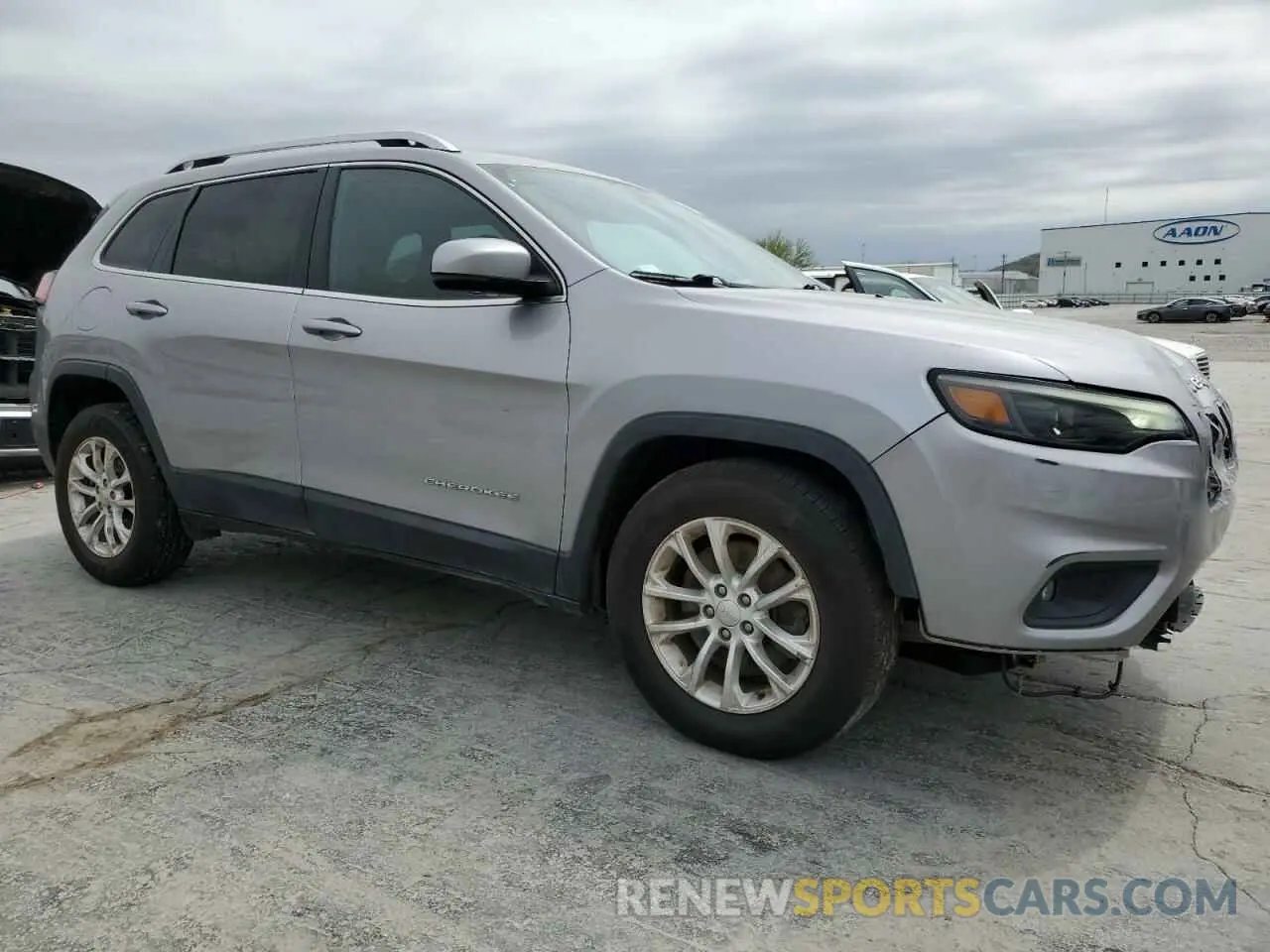 4 fotografías del automóvil dañado 1C4PJLCB8KD370134 JEEP GRAND CHER 2019