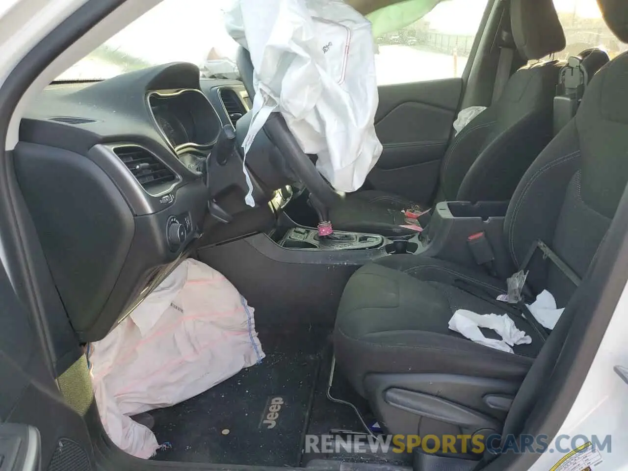 7 fotografías del automóvil dañado 1C4PJLCB9KD206424 JEEP GRAND CHER 2019