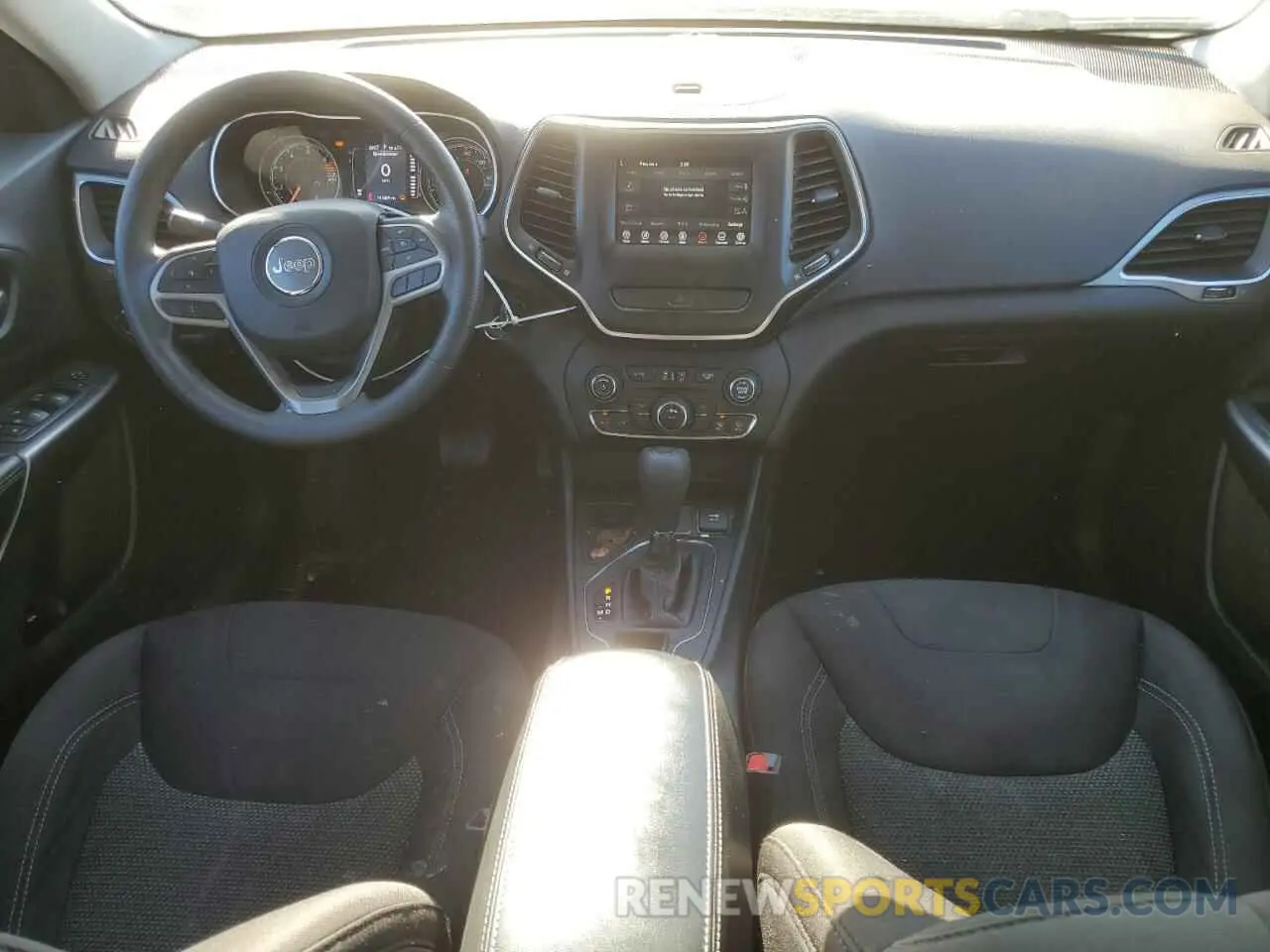 8 fotografías del automóvil dañado 1C4PJLCB9KD206889 JEEP GRAND CHER 2019