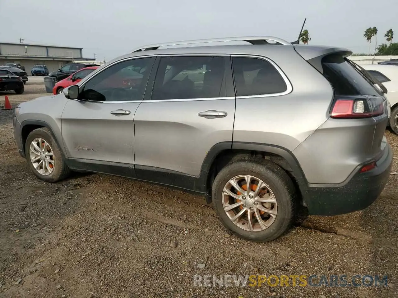 2 fotografías del automóvil dañado 1C4PJLCB9KD325574 JEEP GRAND CHER 2019