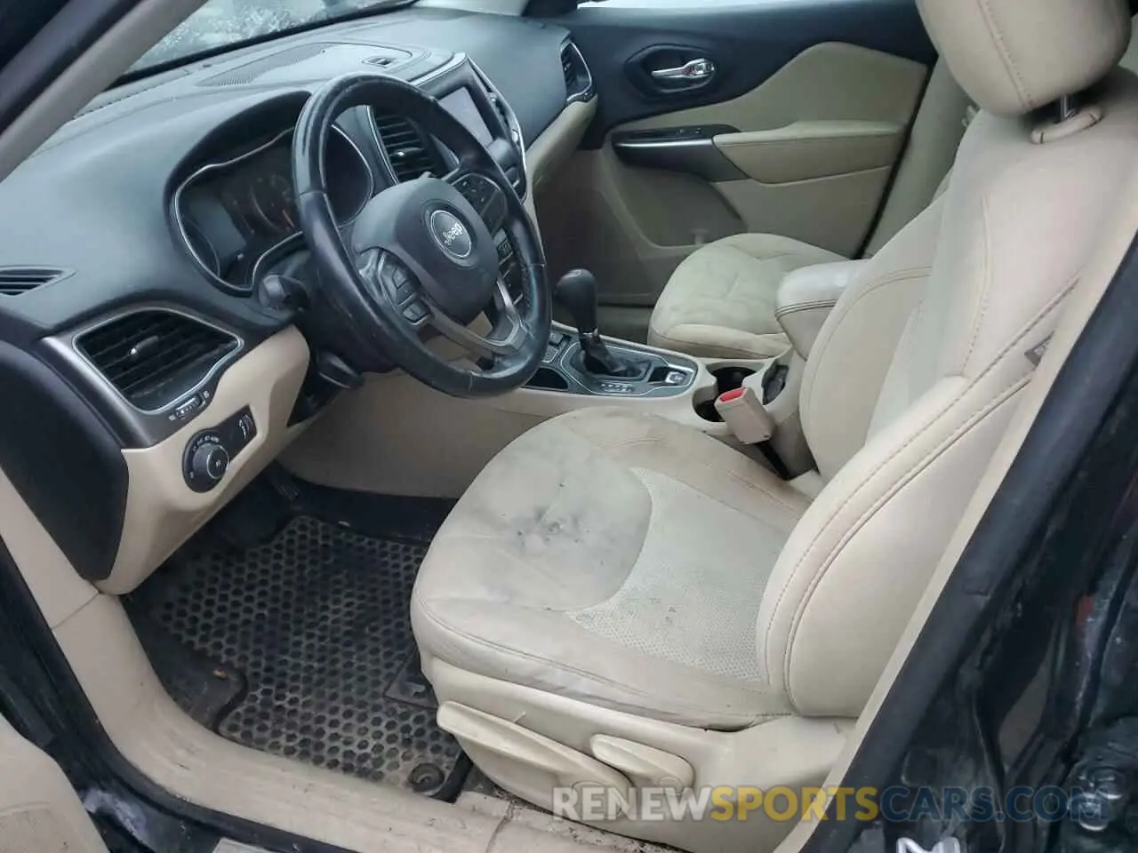 7 fotografías del automóvil dañado 1C4PJLCB9KD346487 JEEP GRAND CHER 2019