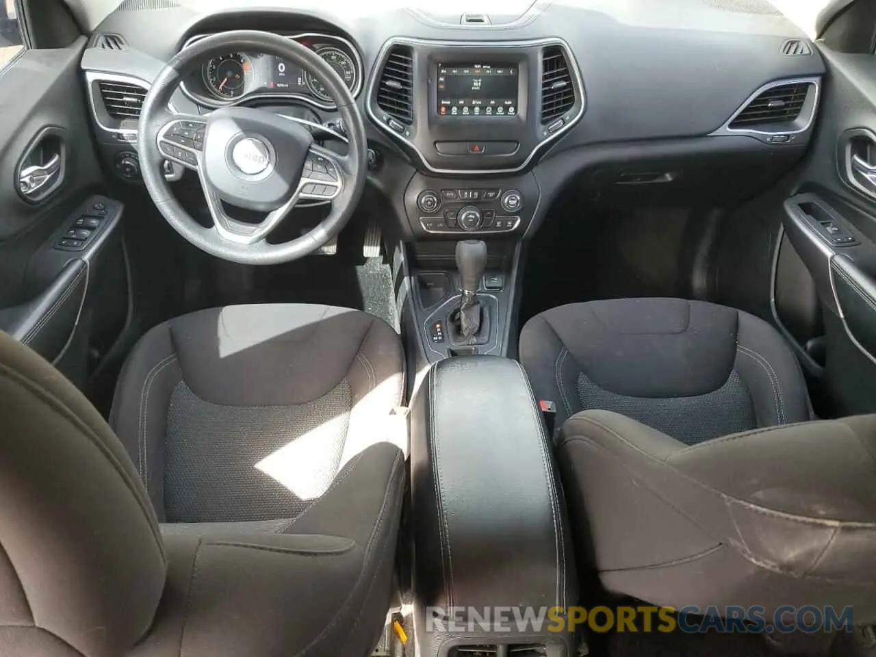 8 fotografías del automóvil dañado 1C4PJLCBXKD204746 JEEP GRAND CHER 2019