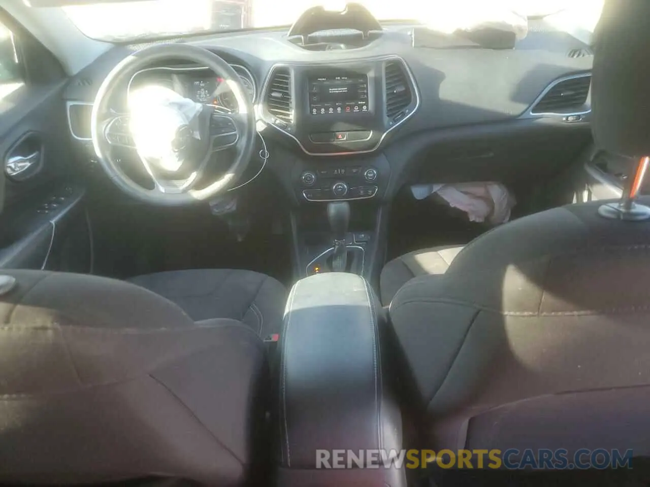 8 fotografías del automóvil dañado 1C4PJLCX4KD110812 JEEP GRAND CHER 2019
