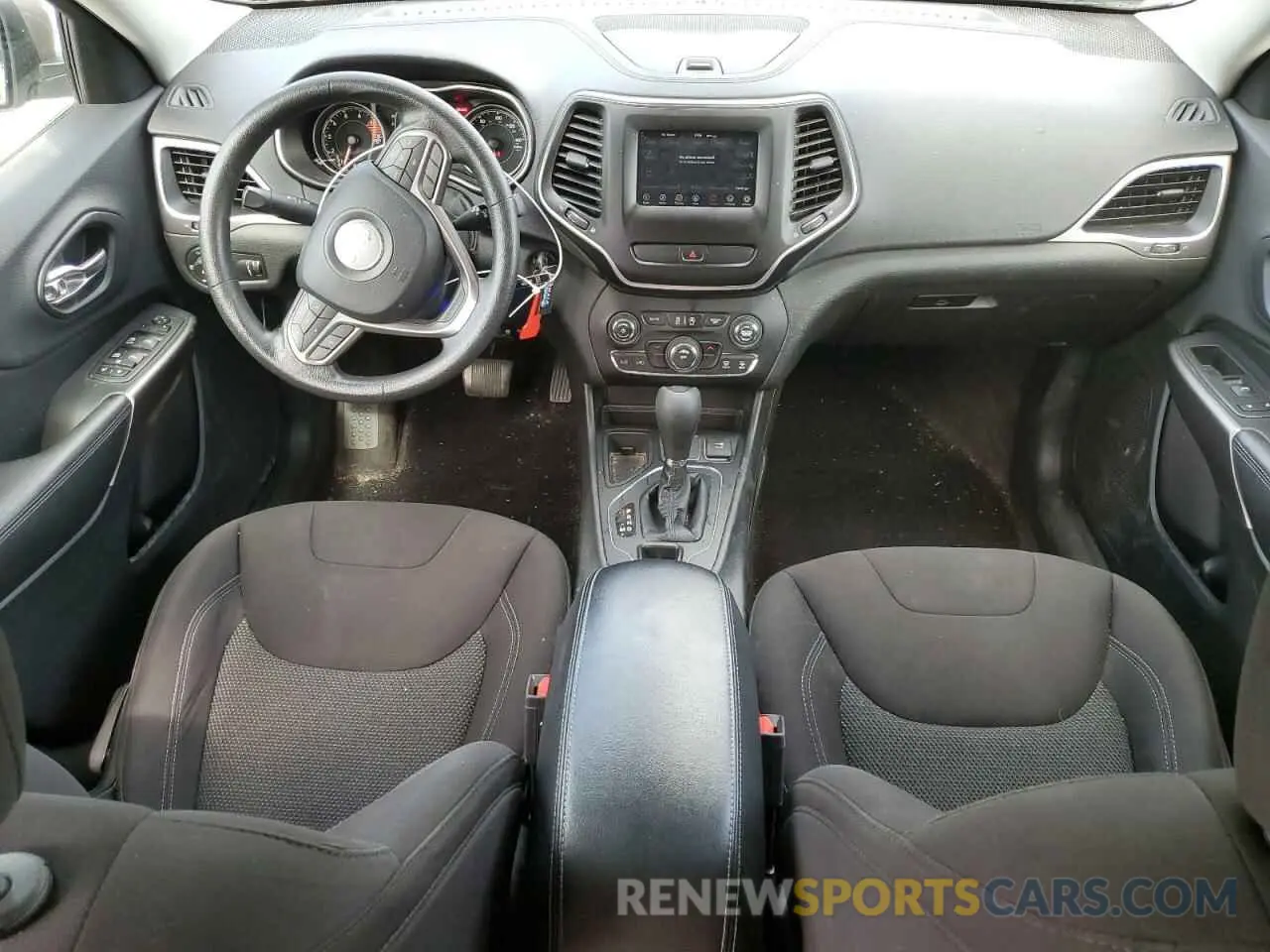 8 fotografías del automóvil dañado 1C4PJLCX5KD148002 JEEP GRAND CHER 2019