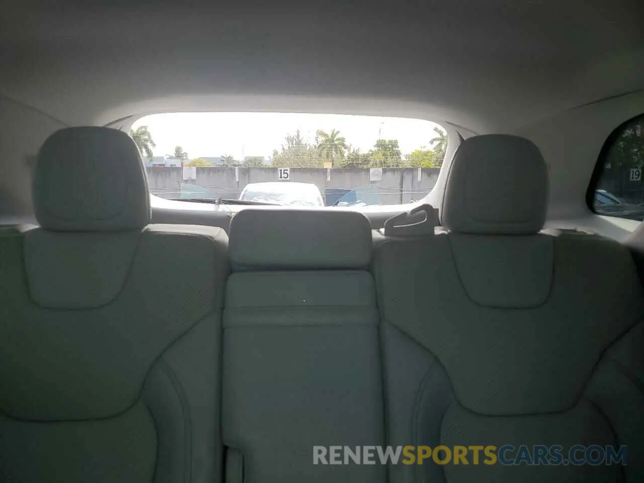 10 fotografías del automóvil dañado 1C4PJLDB2KD243426 JEEP GRAND CHER 2019