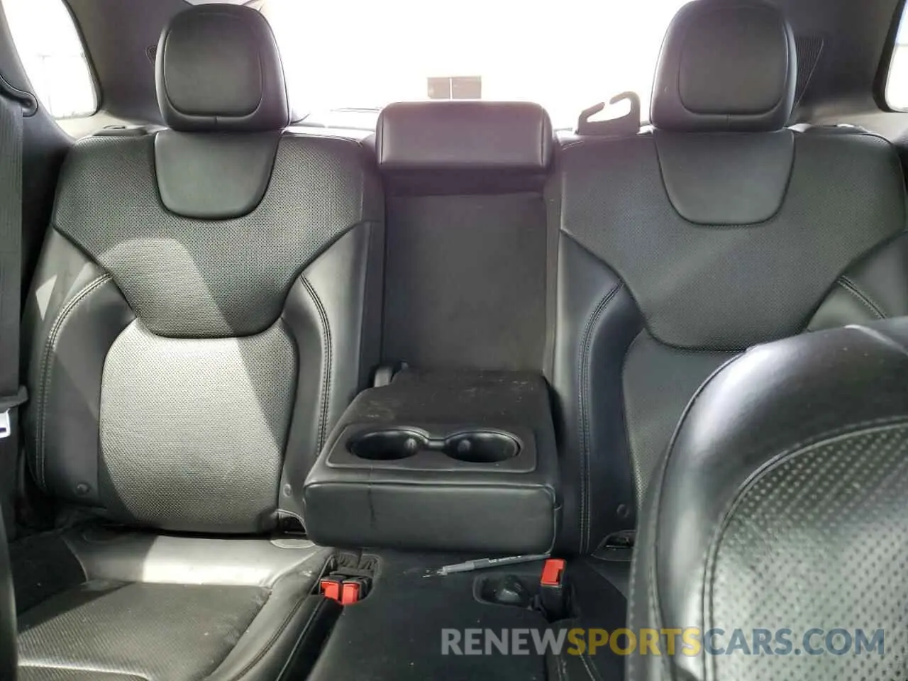 10 fotografías del automóvil dañado 1C4PJLDB6KD300369 JEEP GRAND CHER 2019