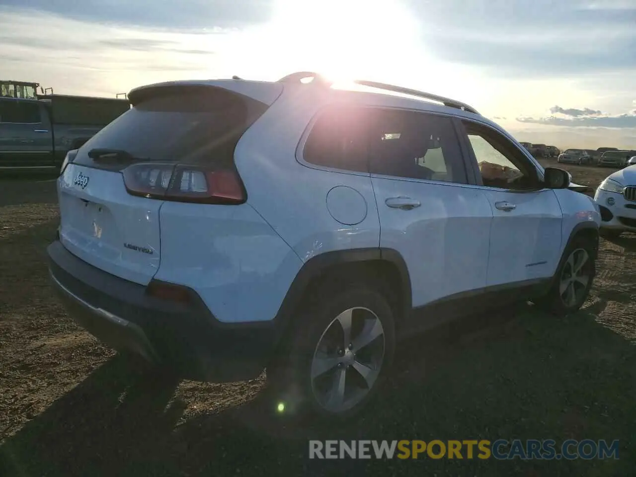 3 fotografías del automóvil dañado 1C4PJLDBXKD387189 JEEP GRAND CHER 2019