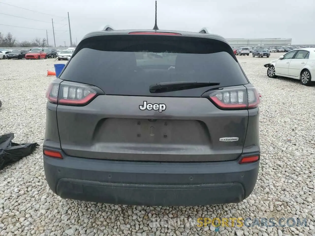 6 fotografías del automóvil dañado 1C4PJLLB0KD312714 JEEP GRAND CHER 2019