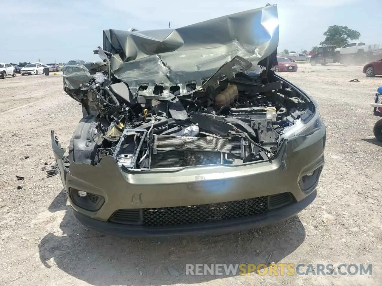 5 fotografías del automóvil dañado 1C4PJLLB1KD302905 JEEP GRAND CHER 2019