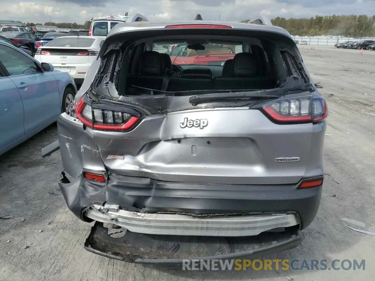 6 fotografías del automóvil dañado 1C4PJLLB3KD154529 JEEP GRAND CHER 2019