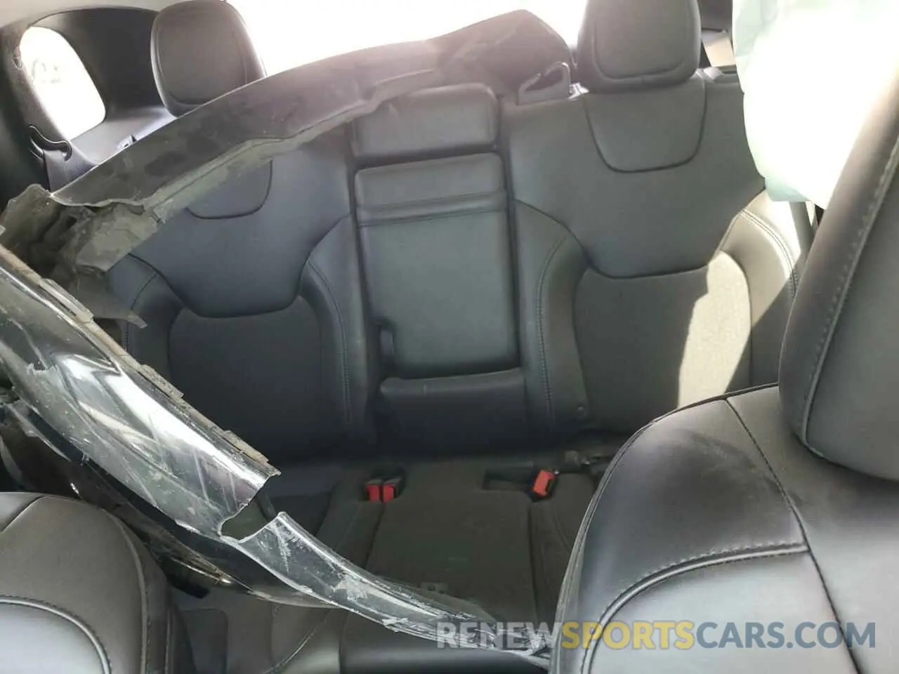 10 fotografías del automóvil dañado 1C4PJLLB3KD247681 JEEP GRAND CHER 2019