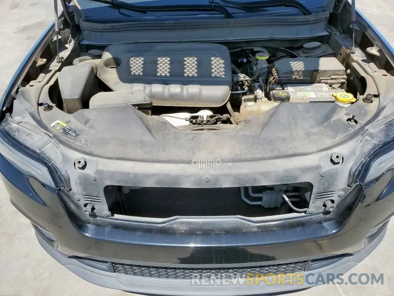 11 fotografías del automóvil dañado 1C4PJLLB3KD301173 JEEP GRAND CHER 2019