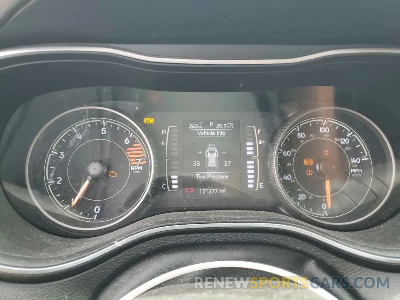 9 fotografías del automóvil dañado 1C4PJLLB4KD344520 JEEP GRAND CHER 2019