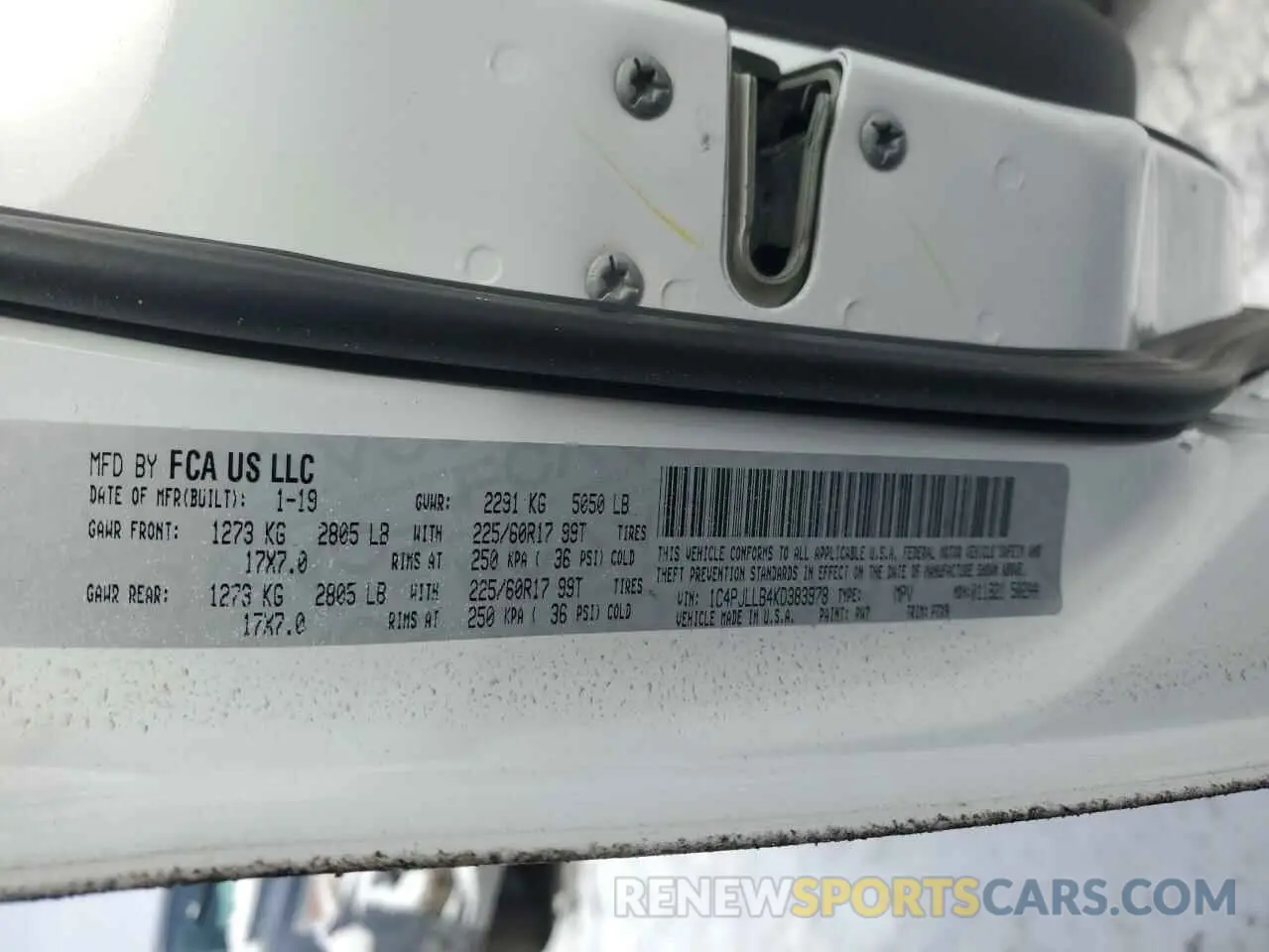 12 fotografías del automóvil dañado 1C4PJLLB4KD383978 JEEP GRAND CHER 2019