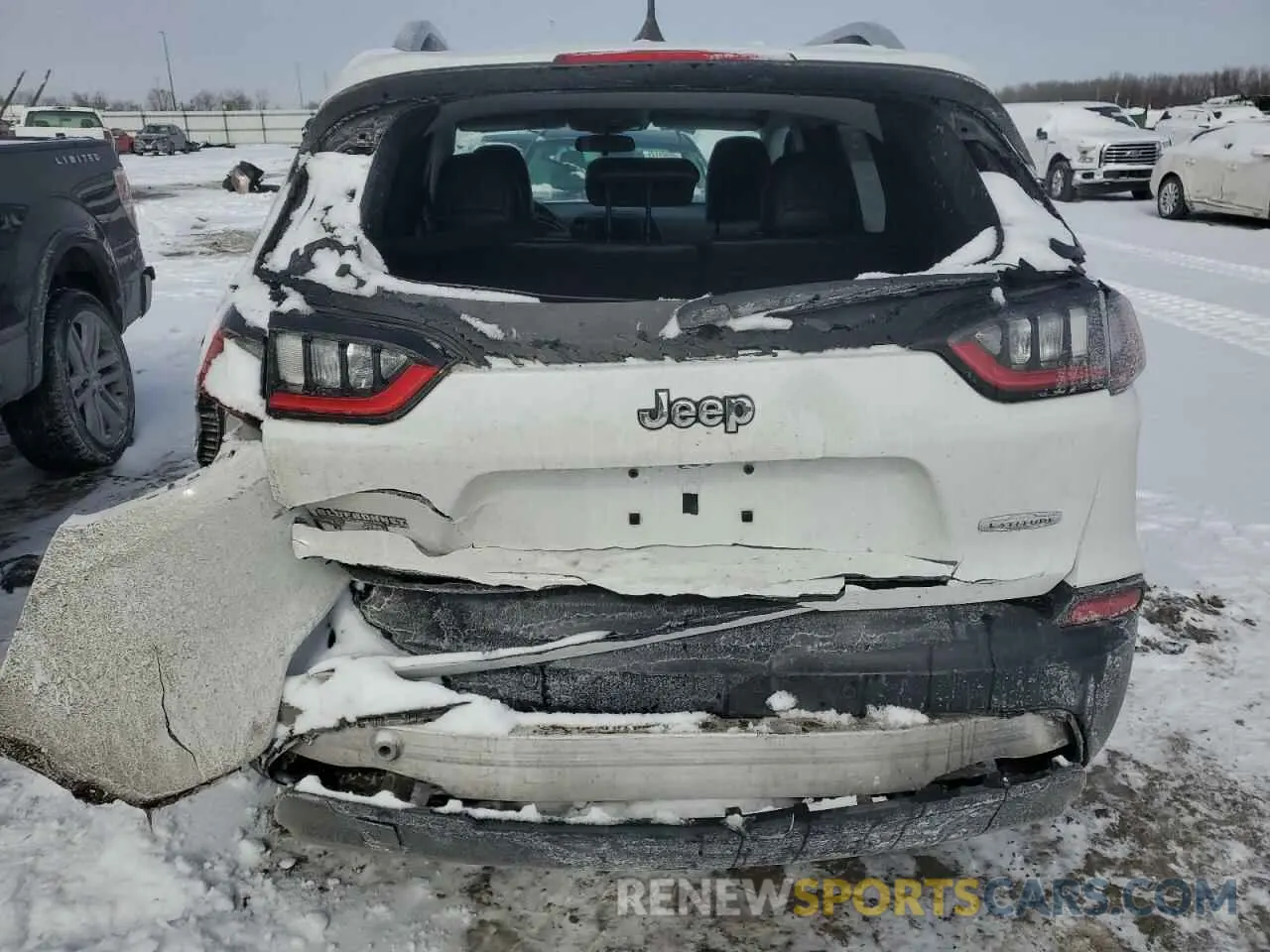 6 fotografías del automóvil dañado 1C4PJLLB4KD383978 JEEP GRAND CHER 2019