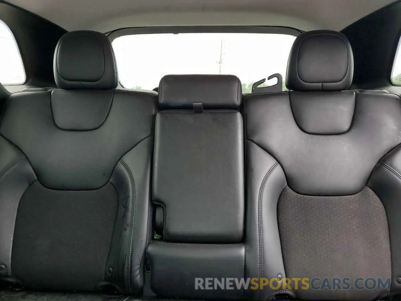 10 fotografías del automóvil dañado 1C4PJLLB4KD455813 JEEP GRAND CHER 2019