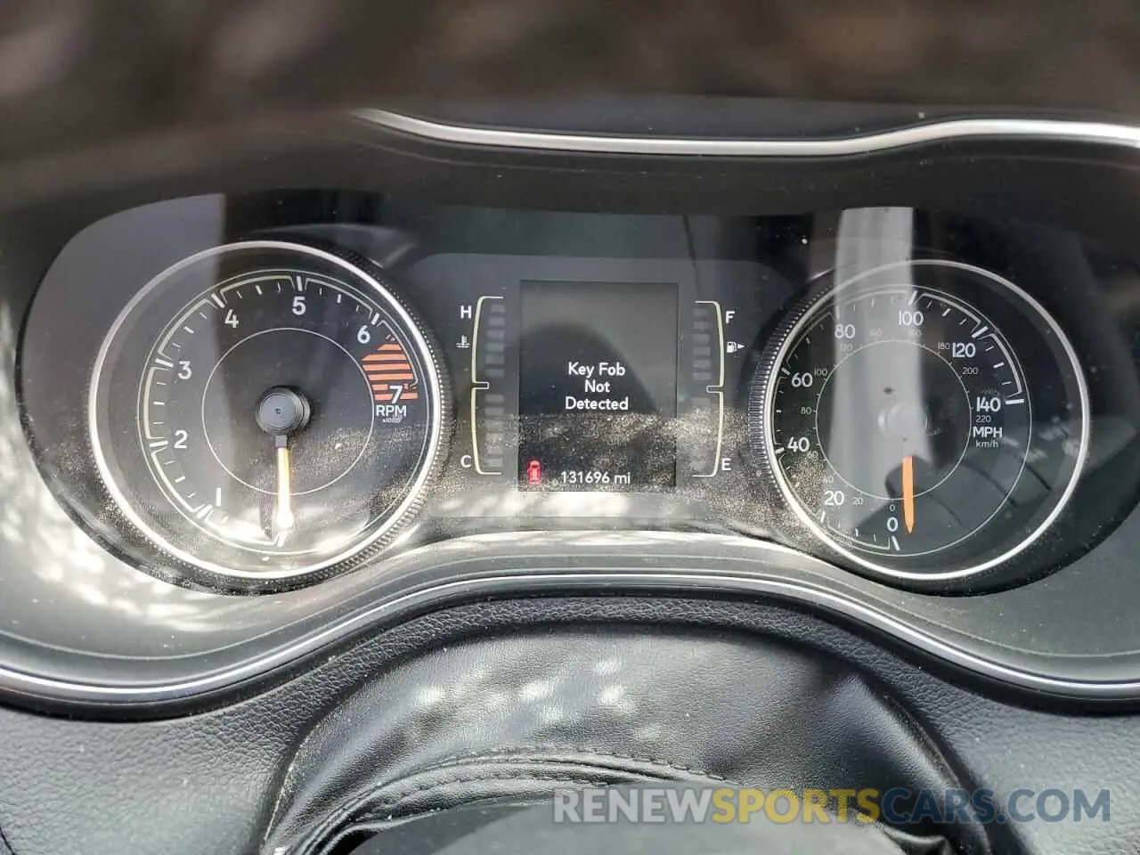 9 fotografías del automóvil dañado 1C4PJLLB5KD204105 JEEP GRAND CHER 2019