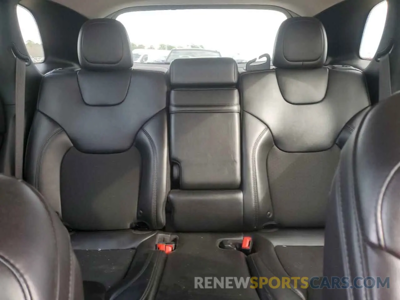 10 fotografías del automóvil dañado 1C4PJLLB7KD338758 JEEP GRAND CHER 2019