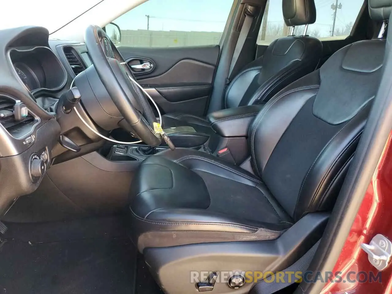 7 fotografías del automóvil dañado 1C4PJLLB9KD393325 JEEP GRAND CHER 2019
