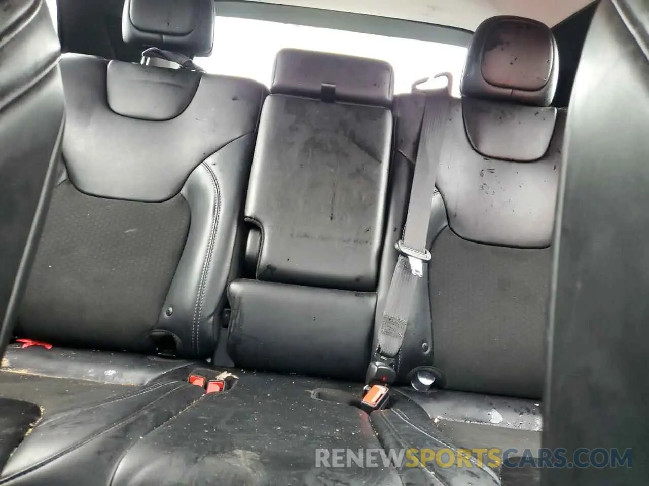 10 fotografías del automóvil dañado 1C4PJLLB9KD454527 JEEP GRAND CHER 2019