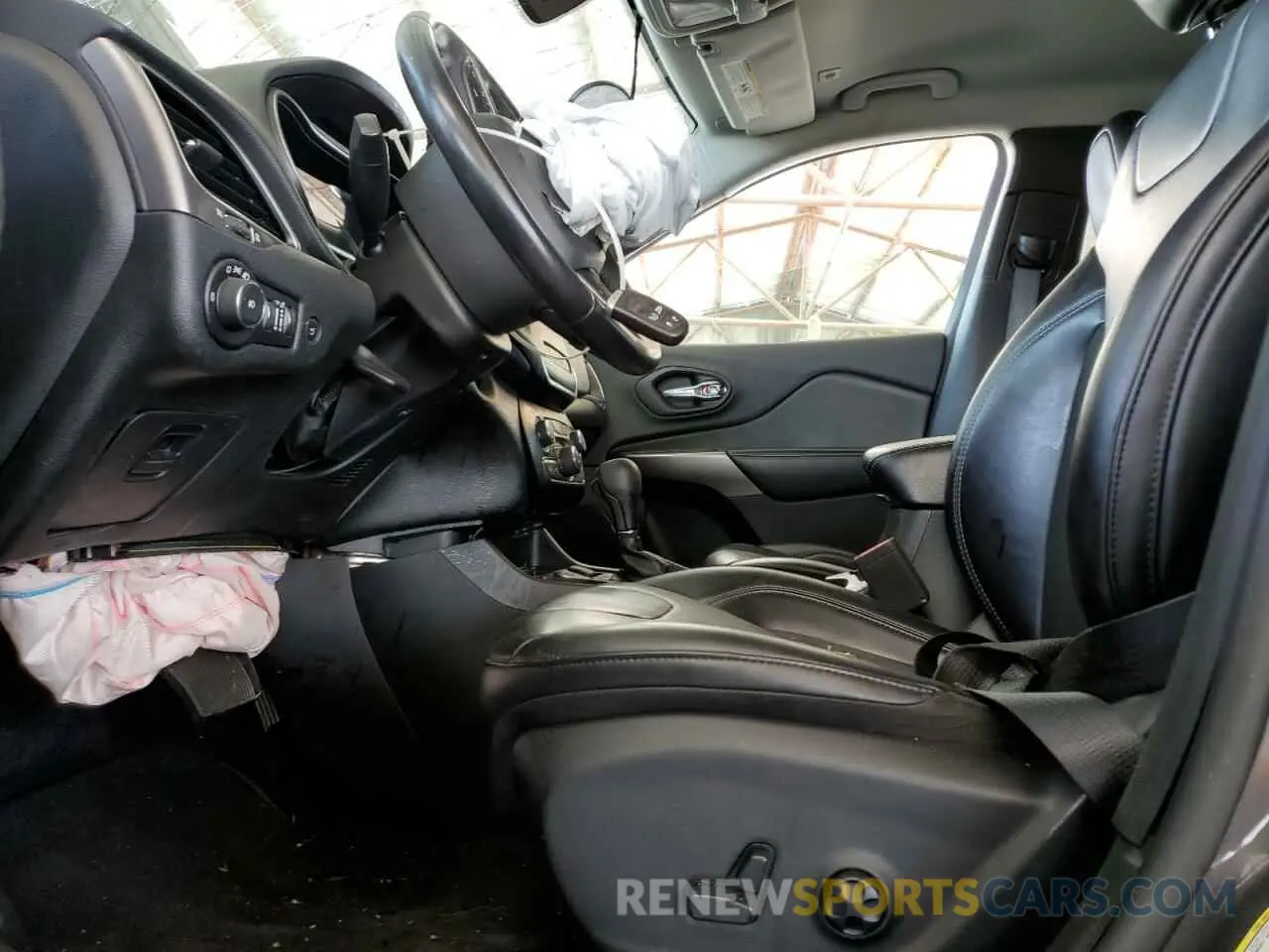 7 fotografías del automóvil dañado 1C4PJLLB9KD455757 JEEP GRAND CHER 2019